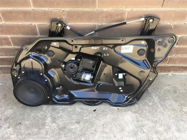 Elevalunas delantero dcho vw passat b7 - 