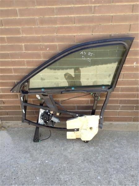 Elevalunas delantero derecho audi a4 - 