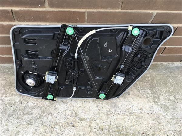 Elevalunas delantero izq mercedes a w176 - 