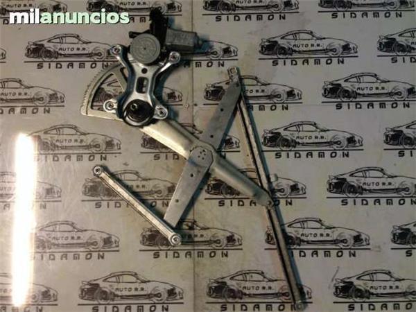 Elevalunas derecho toyota rav4 - 