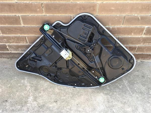 Elevalunas tras dcho mercedes glc - 