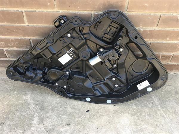 Elevalunas tras izq mercedes glc - 