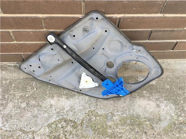 Elevalunas Trasero Dcho VW Golf IV - 1j4839462f