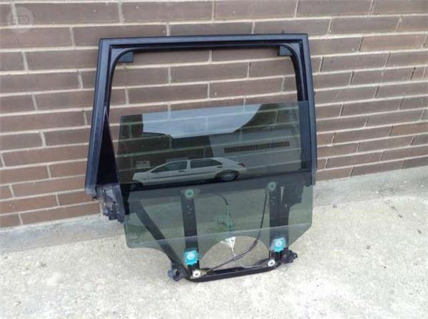 Elevalunas trasero derecho touareg - 