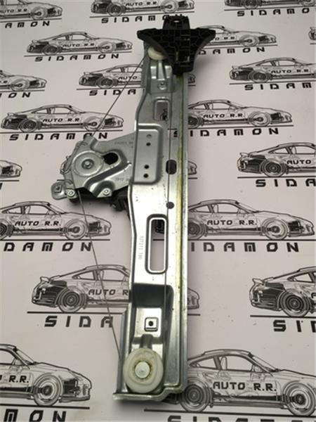 Elevalunas trasero izq opel zafira c - 