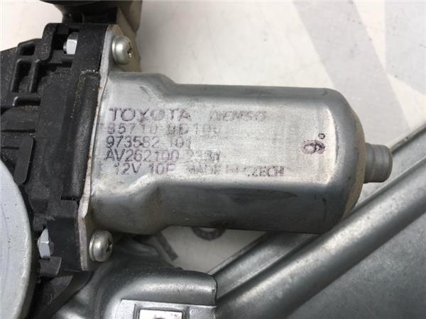 Elevalunas trasero izq Toyota Auris E15