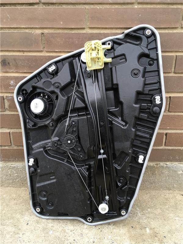 Elevalunas trasero izquierdo Bmw X3 G01 - 7487601