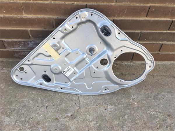 Elevalunas trasero izquierdo ford focus - 984814211