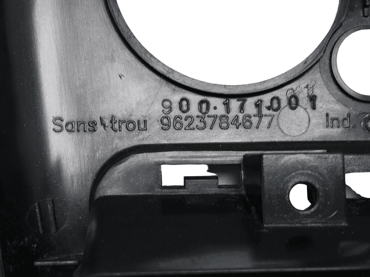 Embellecedor central Citroen Xsara - 9623784677