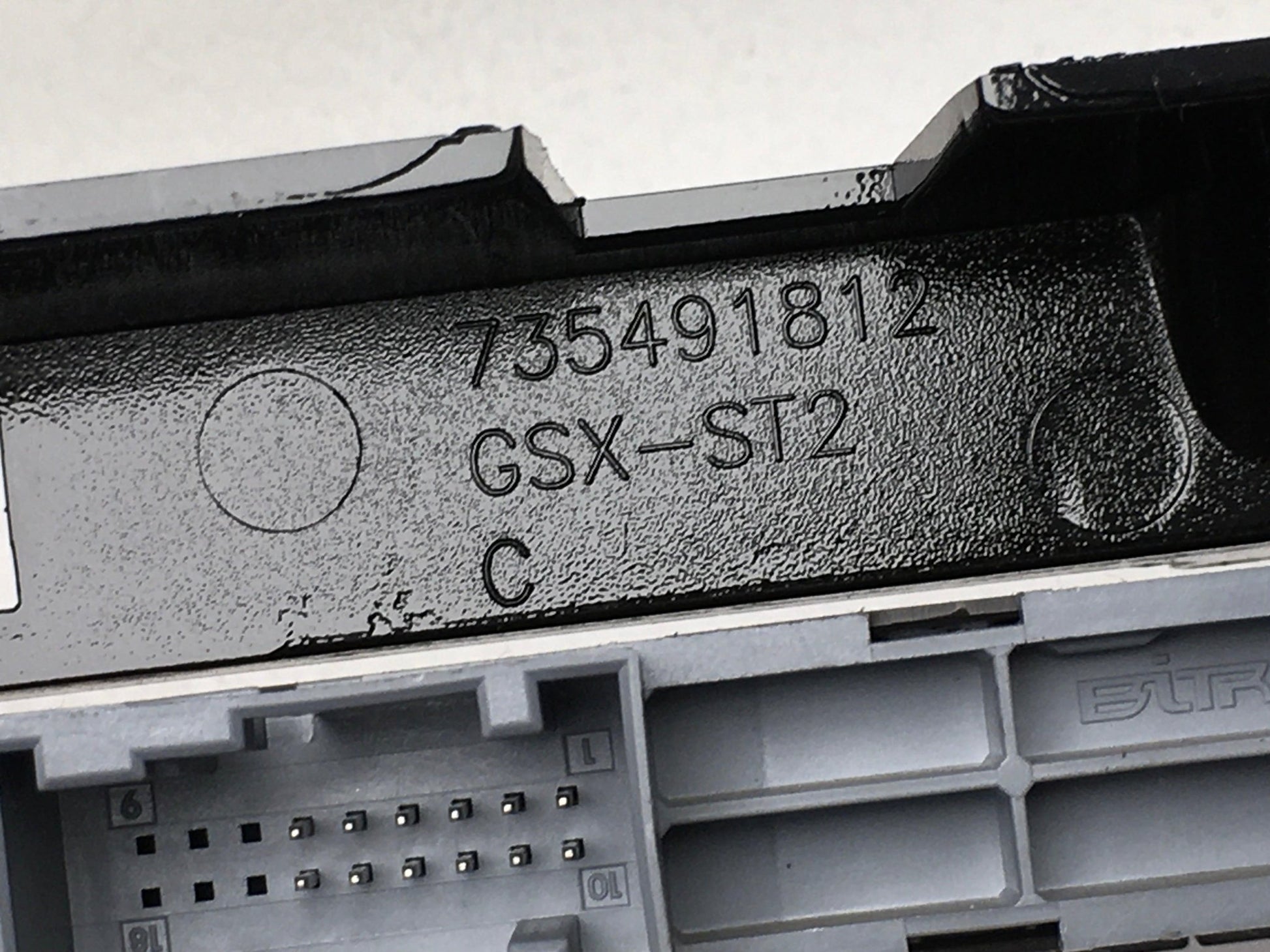 Embellecedor central Fiat Panda III - 07355616550