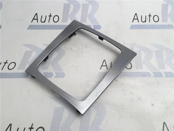 Embellecedor central Mercedes E C207