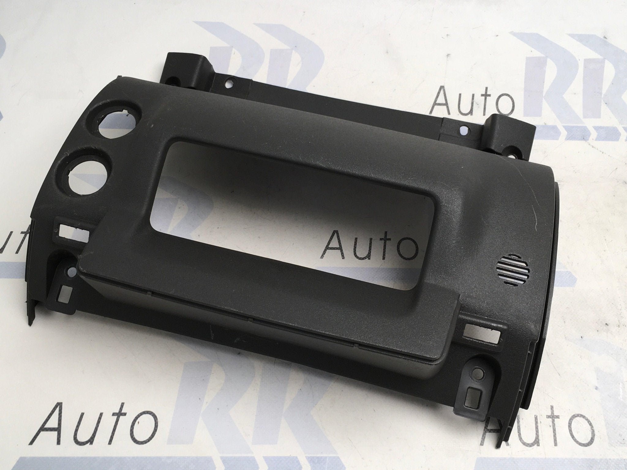 Embellecedor central Nissan 68246 - EB302 - 68246EB302