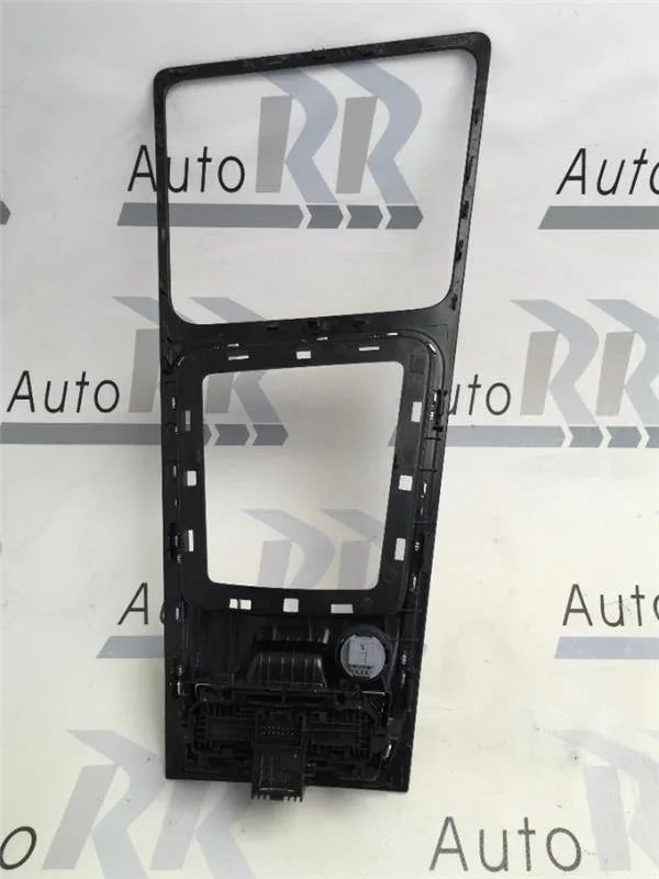 Embellecedor central Seat Leon IV KL