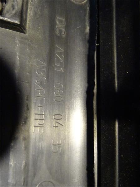 Embellecedores puertas mercedes w251 - 