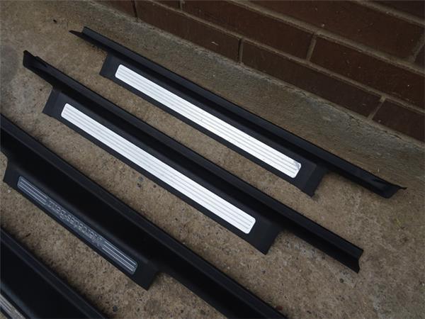 Embellecedores puertas mercedes w251 - 