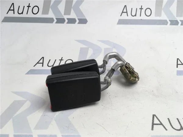 Enganche cinturon trasero VW Seat 1k0857