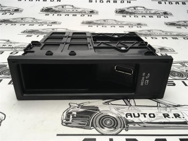 Entrada interface mdi vw 5n0035341g - 5n0035341g