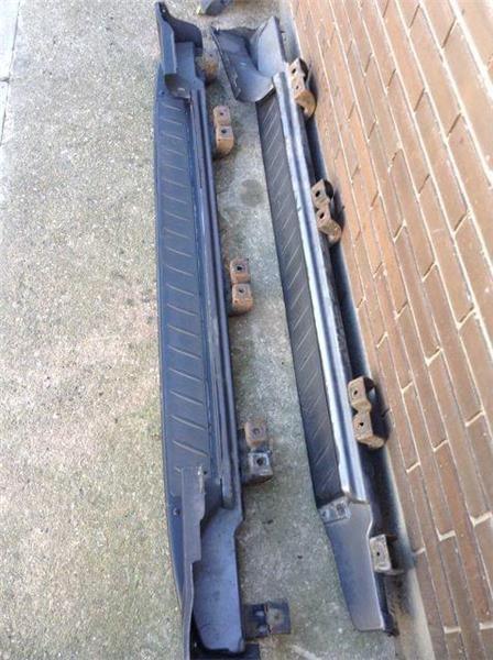 Estriberas laterales ssangyong rexton - 