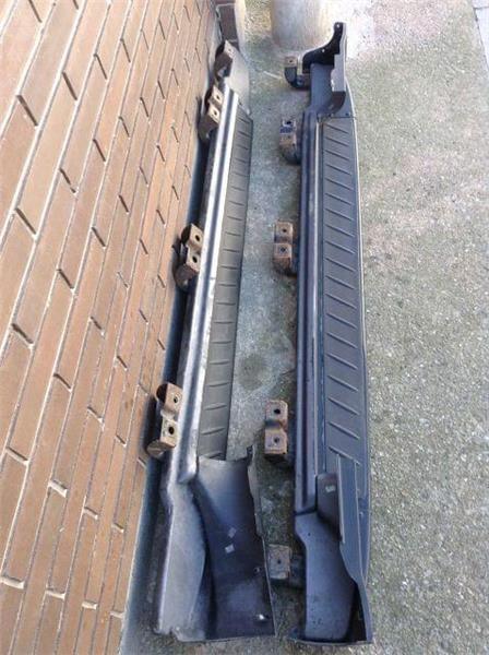 Estriberas laterales ssangyong rexton - 