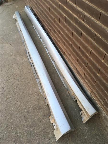 Faldones mercedes clase r - 