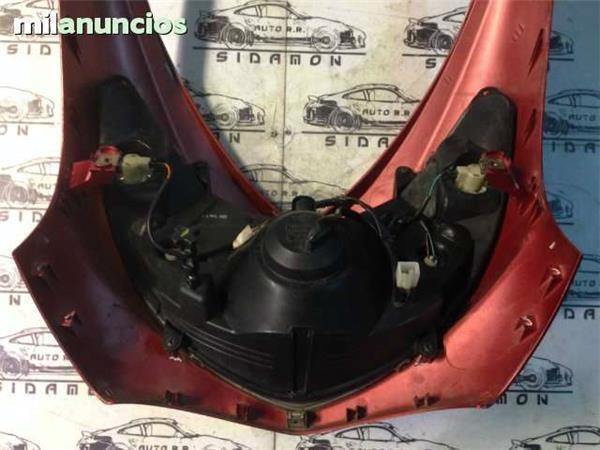 Faro delantero peugeot elystar - 