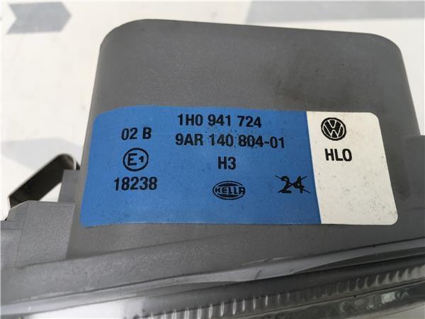 Faro derecho antinieblas VW Golf III