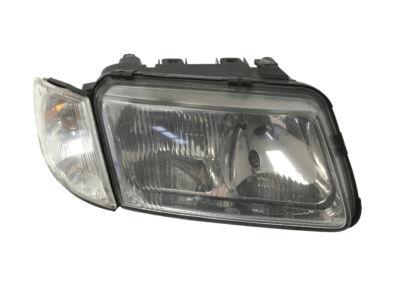 Faro derecho Audi A3 8L - 8L0941030