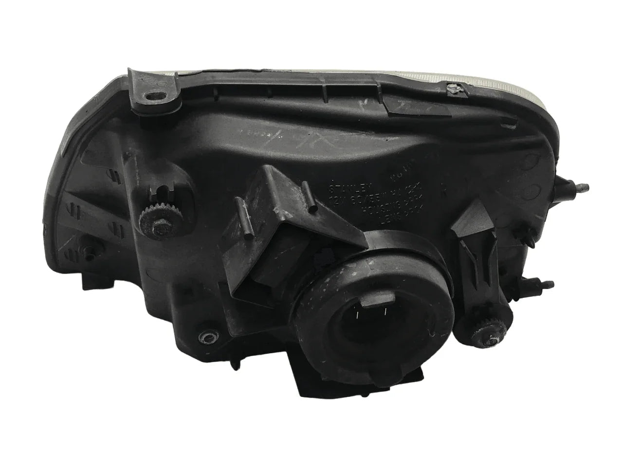Faro derecho Mitsubishi L200