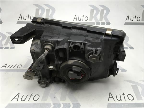 Faro derecho Mitsubishi Montero II - 