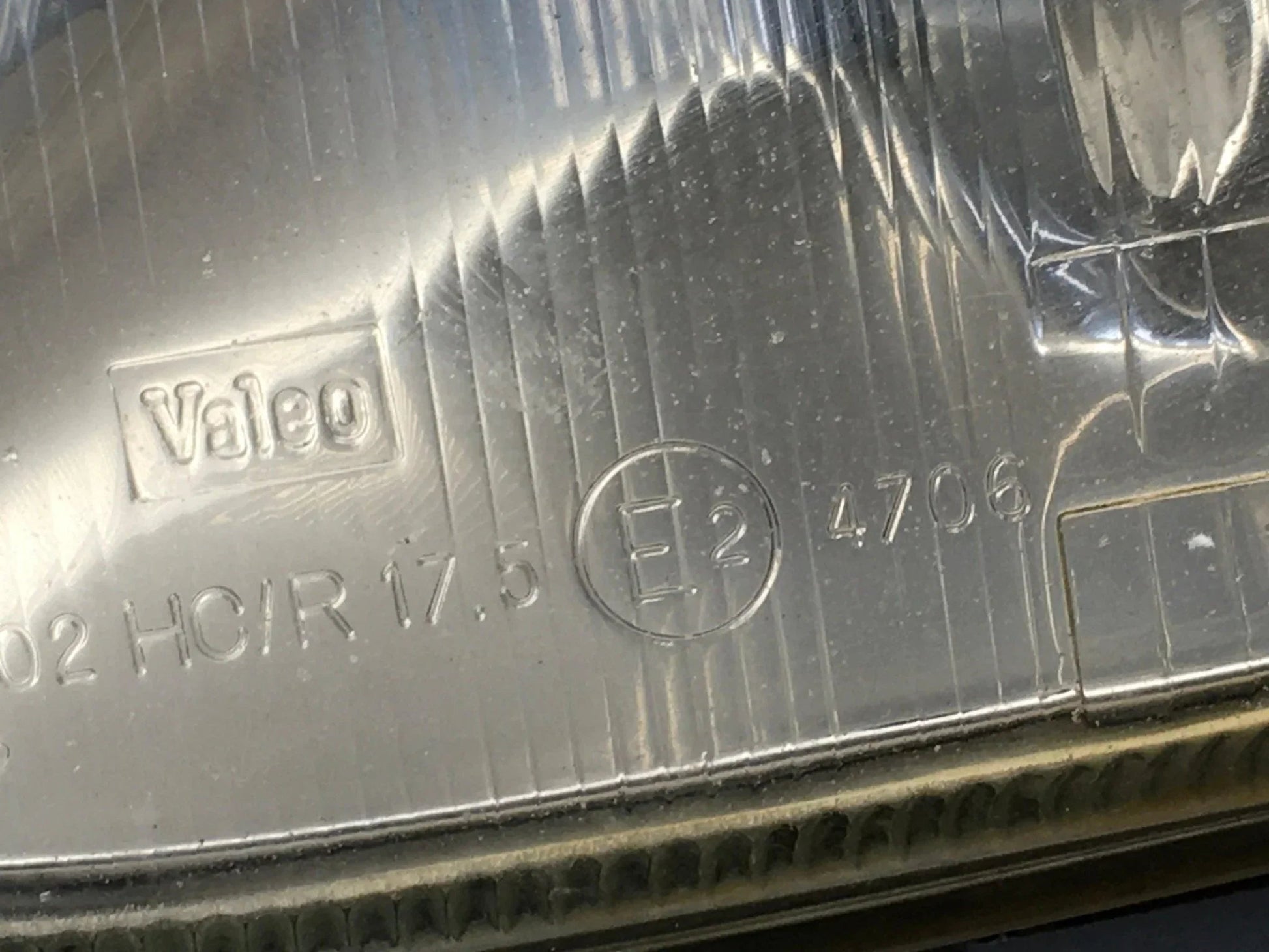 Faro izq Renault megane I