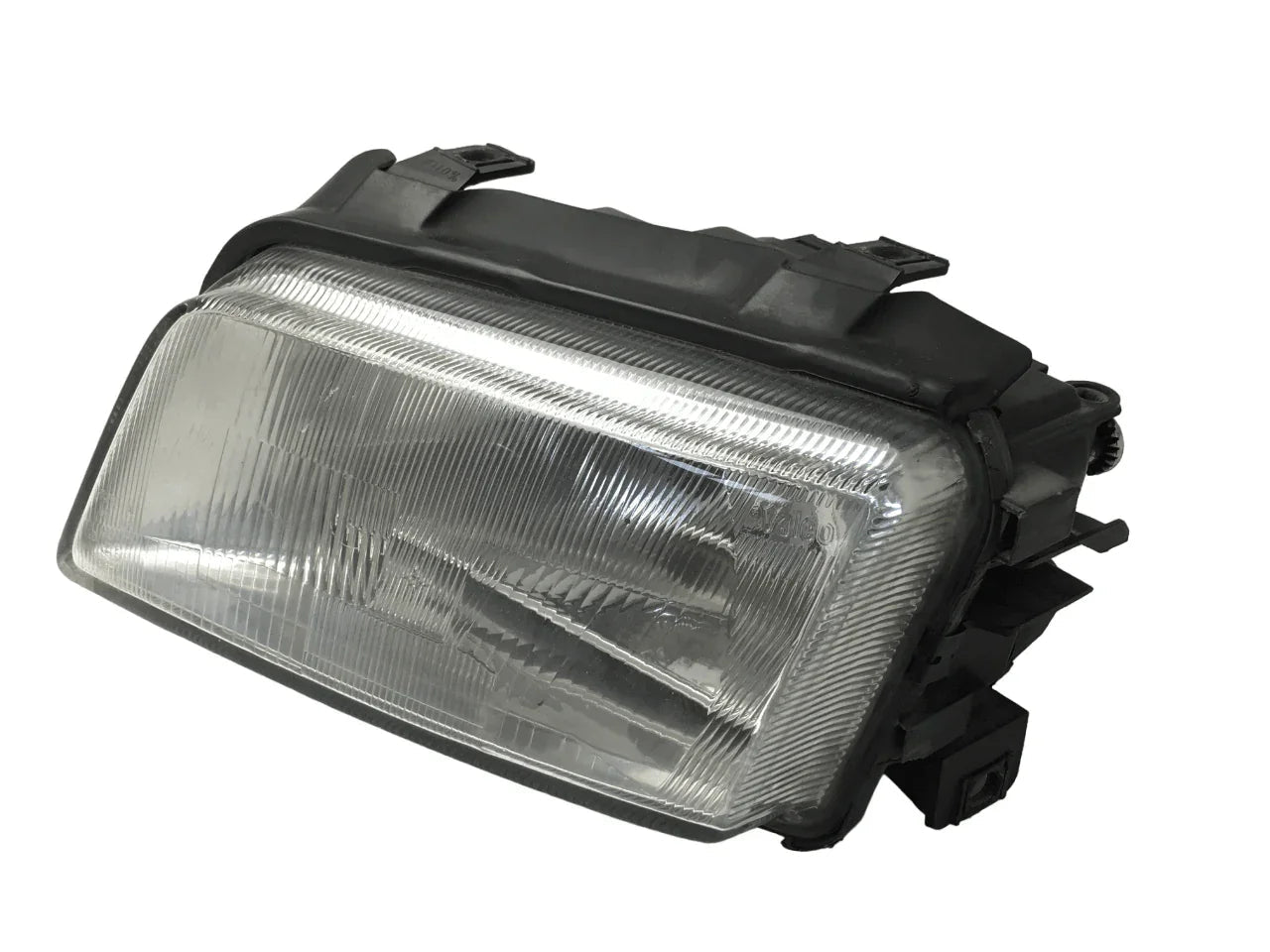 Faro izquierdo Audi A4 B5
