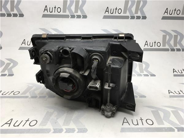 Faro izquierdo Mitsubishi Montero II - 