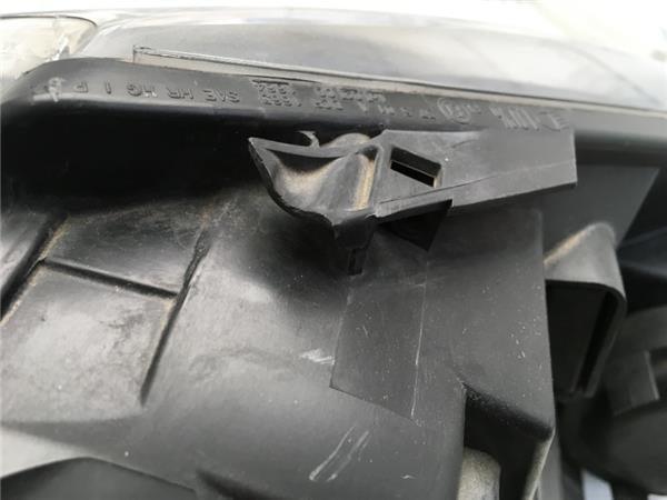 Faro izquierdo Xenon VW Golf V 030121227