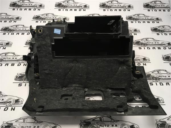 Guantera audi a3 8v - 8v1857035en