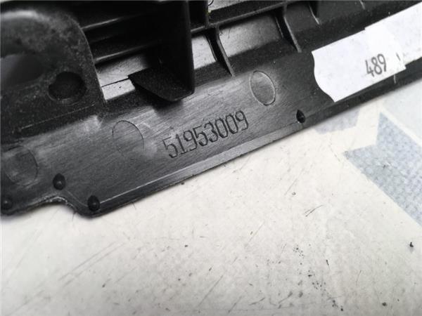 Guantera Fiat 500L - 51953009