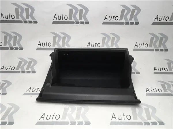 Guantera Toyota Rav4 XA40 5555042120