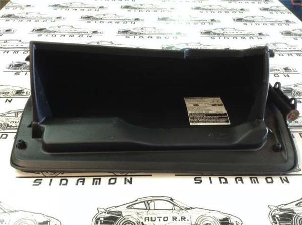 Guantera toyota yaris iii - 