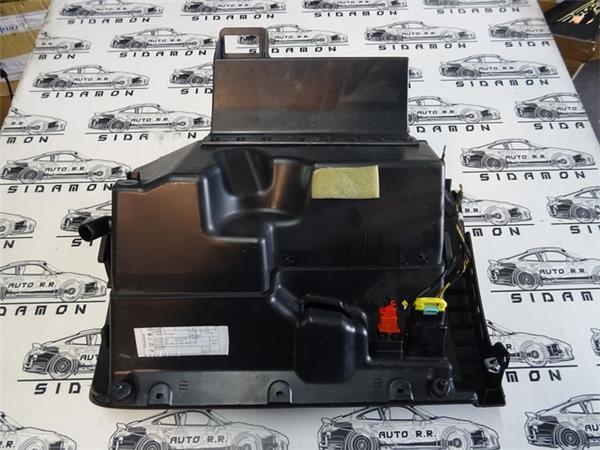 Guantera volkswagen polo 6r - 6r1857097m