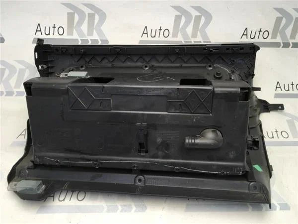 Guantera VW Golf V