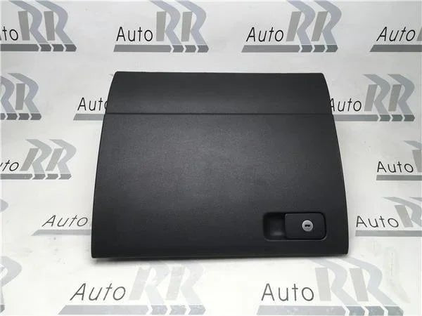 Guantera VW Golf VII 5g1857114