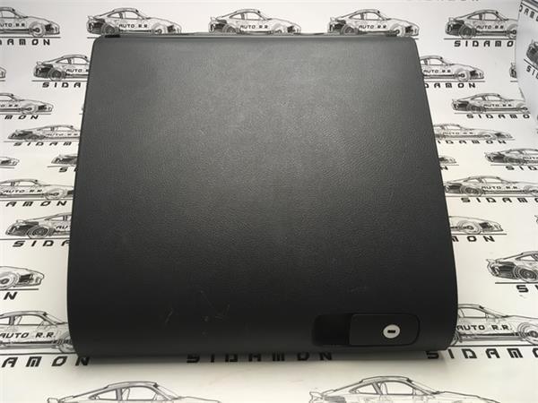 Guantera vw tiguan 5n - 5m1857097n