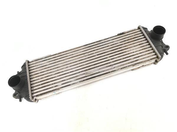 Intercooler Vivaro Primastar Trafic 7700
