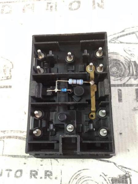 Interruptor elevalunas bmw e34 - 1379075