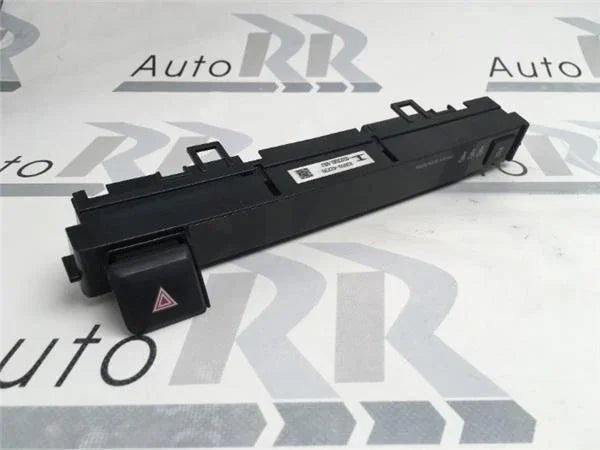 Interruptor emergencia toyota rav4 xa40