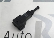 Interruptor freno Audi VW 1J0945511A