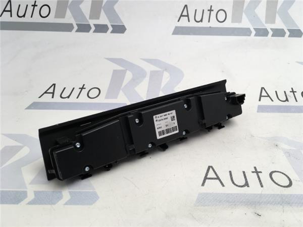 Interruptor moldeo Mercedes a2076804607 - a2076804607