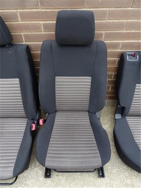 Juego asientos suzuki sx4 - 