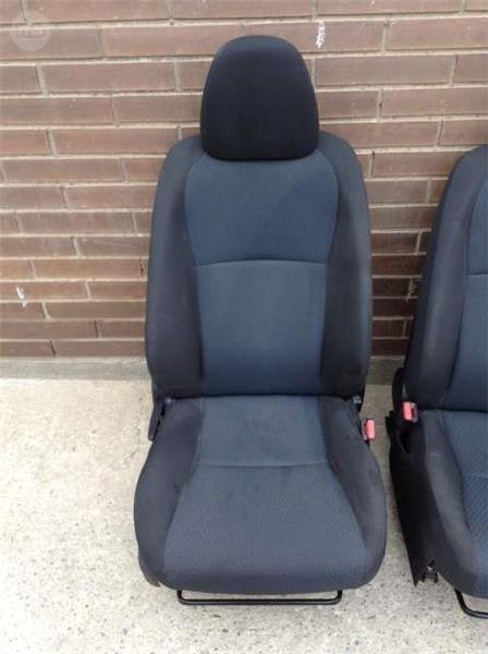 Juego asientos toyota yaris iii - 