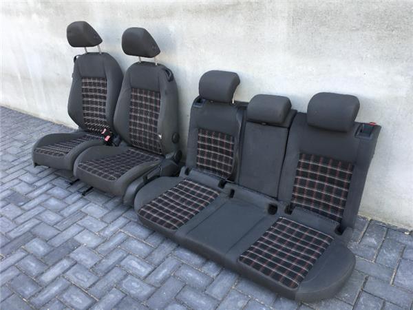 Juego asientos VW Golf V GTI