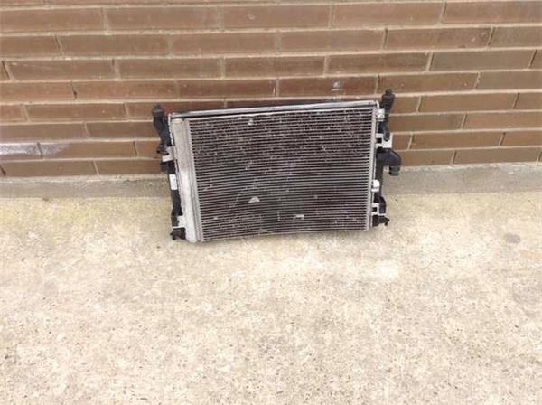 Juego de radiadores dacia sandero 1.2 - 8200765566b